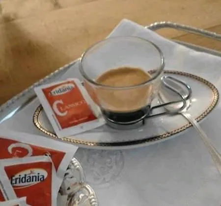 Bb La Casa Di Tella 3*