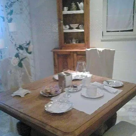 Bb La Casa Di Tella 3*